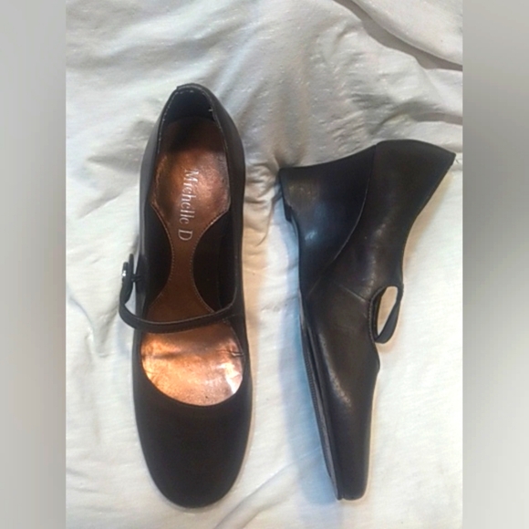 Michelle D Shoes - 🛍️ BUNDLE ONLY 🛍️ MICHELLE D LADIES BROWN WEDGE MARY JANES